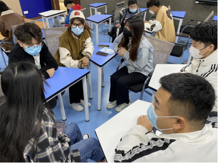 【青年学习社】信息工程学院开展“奋进新征程，建功新时代”主题教育活动(图2)